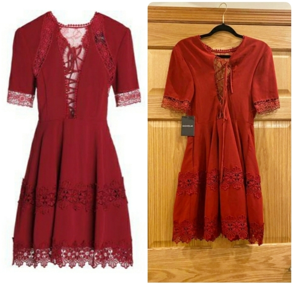 Nicholas Lace-Trim Crepe Short-Sleeve Dress - Picture 2 of 14